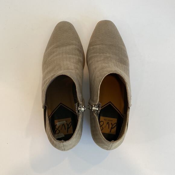 Dolce Vita 9.5 bootie Ankle boot neutral DV8 Taupe Olive Distressed heeled Boho - Picture 13 of 16